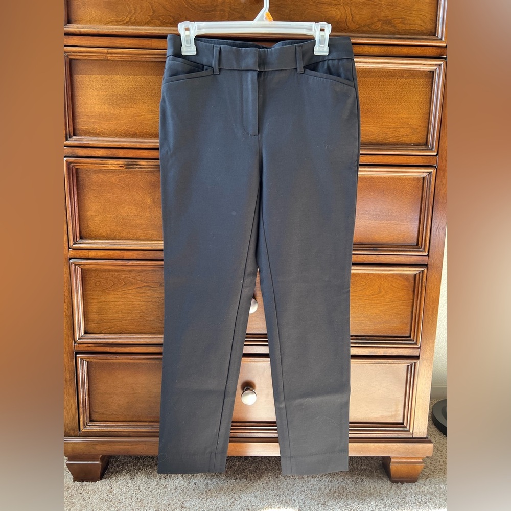 White House Black Market Black Ankle Pants